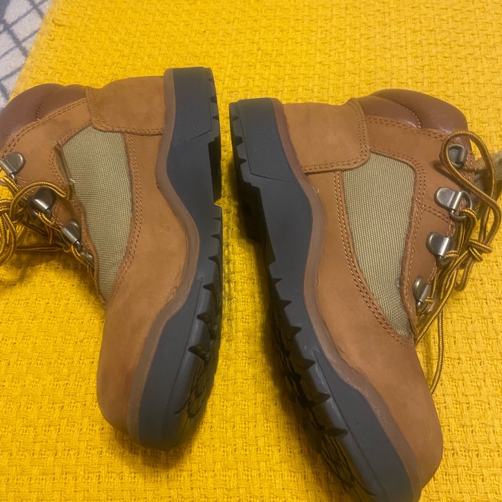 💥Flash Sale💥Timberland Brown and Tan Outdoor Boots